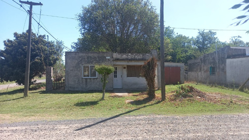 Casa A Terminar Con Excelente Local Ambos Independientes Liquidoooo !!! Precio Final Con Todos Los Gastos Incluidos