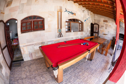 Casa De Temporada Com Piscina E Playground, Próximo À Praia