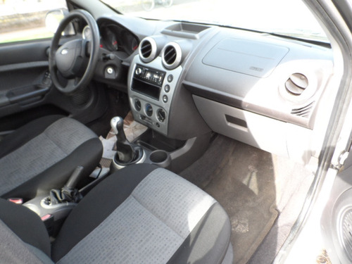 Imagem 11 de 11 de Ford Fiesta Sedan Se 1.6 2014, Excelente Estado, Completo.