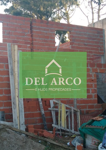 Imagen 2 de 9 de Duplex Con 3 Dormitorios - Calle 7 N° 8667 - Mar Del Tuyu