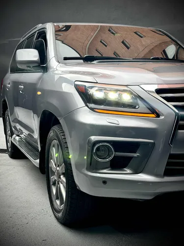 Lexus LX 5.7 570