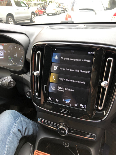 Volvo XC40 T5 R-design Plus