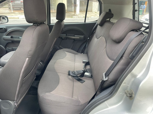 Imagem 7 de 10 de Fiat Uno 1.4 Evo Way 8v 2014