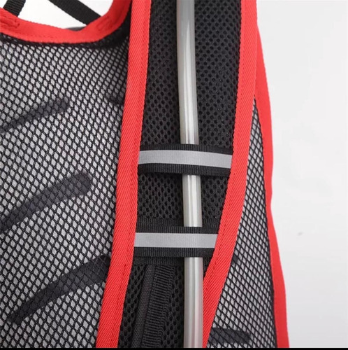 Imagen 6 de 7 de Mochila Running Apto Para Sistema De Hidratacion 5l Verde