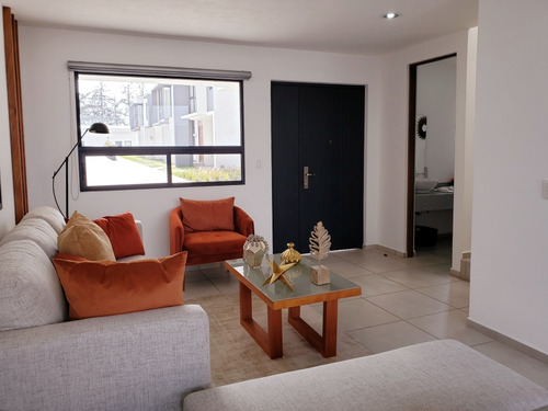 Casa En Venta En Toluca, Fraccionamiento Aurea