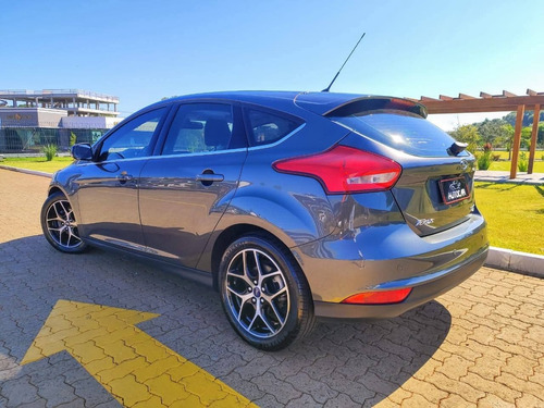 Ford Focus 2.0 Titanium Flex Powershift 5p