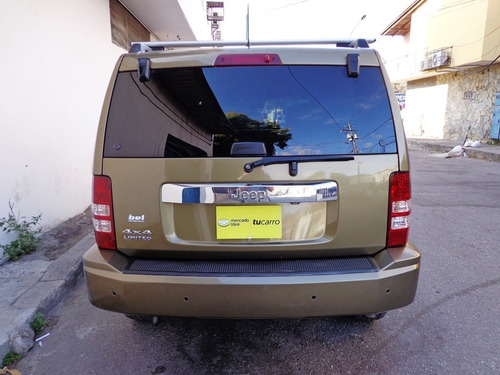Imagen 5 de 18 de Jeep Cherokee Limited 2009 V6 4x4 Automático