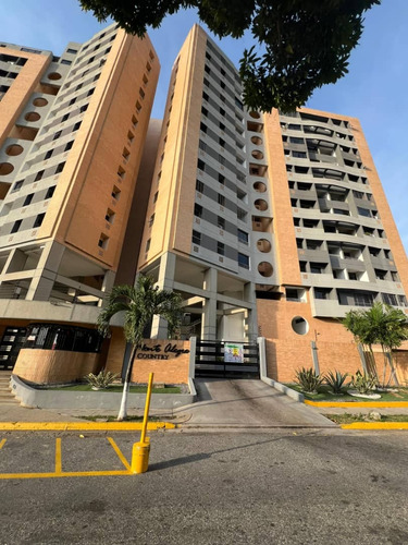 Apartamento En Res. Monte Alegre Country. Ina-583