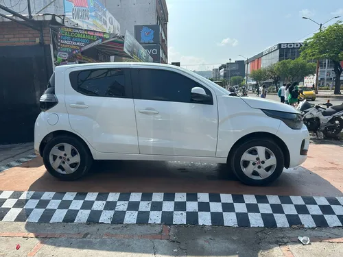 Fiat Mobi 1.0 Mt Blanco
