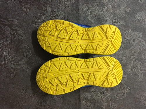 Zapatillas Zapatos Columbia Nuevo Talla 28 Con Caja