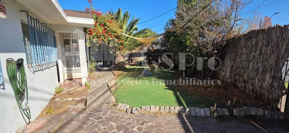 Imagen 1 de 19 de Casa En Arriendo En Las Condes 3hab 3 Baños