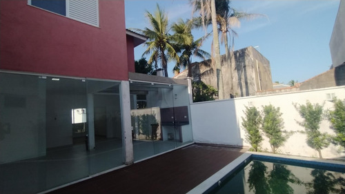 Imagem 8 de 14 de Casa Lado Praia