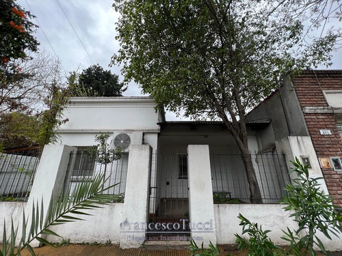 Casa En Venta En Moreno 