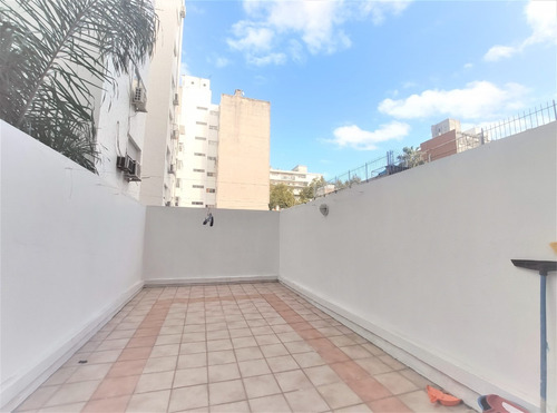 Imagen 1 de 8 de En Venta. Monoambiente Con Patio Pocitos