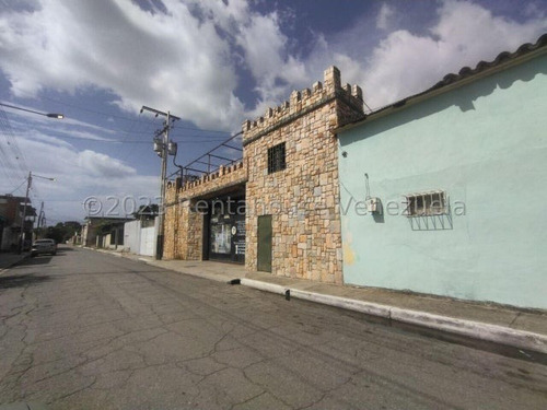 Local, Panadería, Salón De Fiesta Y Mas Podrás Invertir En Esta Oportunidad En El Casco Central De Palo Negro Db 24-17349