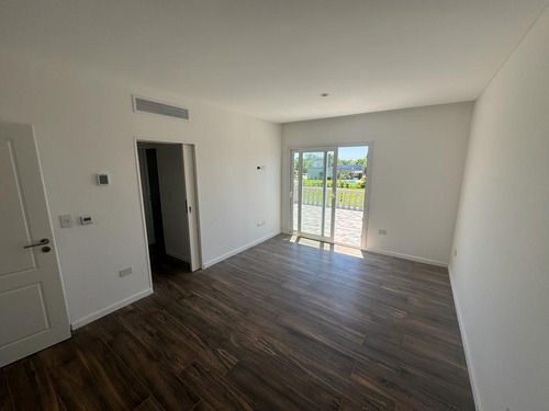 Casa En Barrio Terravista