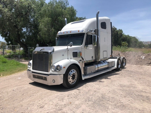 Imagen 9 de 10 de Freightliner Coronad