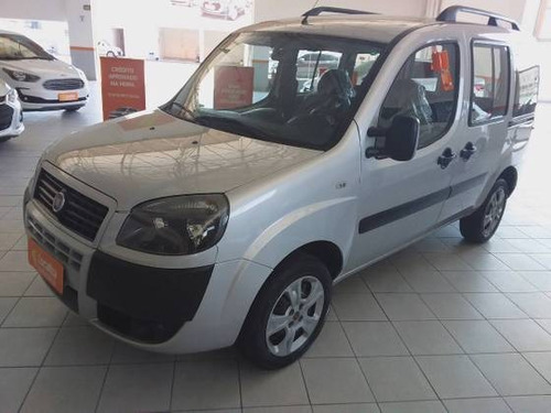 Imagem 4 de 9 de Fiat Doblò 1.8 Mpi Essence 7l 16v Flex 4p Manual