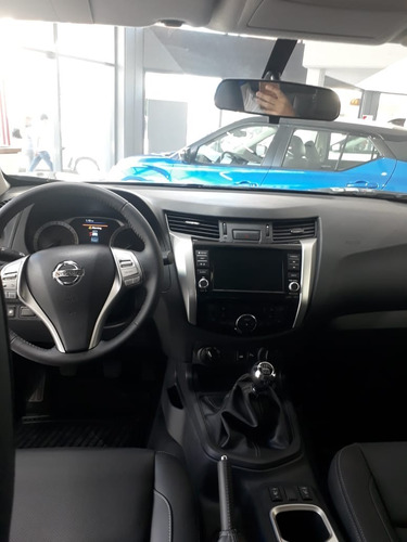 Nissan Frontier Le 4x4 Mt