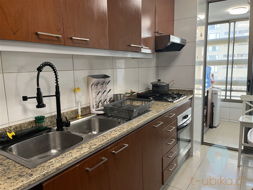 Venta Lindo Departamento 3d/3b, A Pasos Colón Con Vespucio