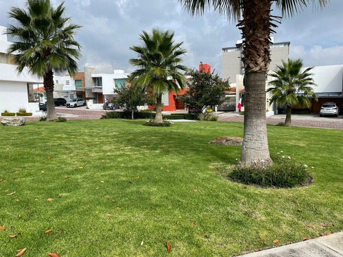 Imagen 29 de 30 de Casa En Venta En Juriquilla Con Alberca Propia