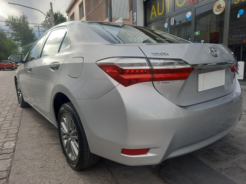 Imagen 6 de 20 de Toyota Corolla 2017 1.8 Xei Mt 140cv