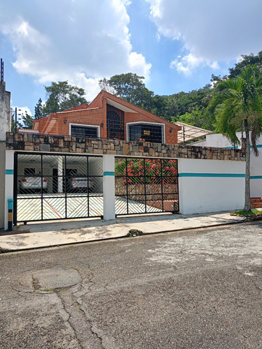 Casa  Altos De Guataparo A Modernizar Valencia Carabobo 