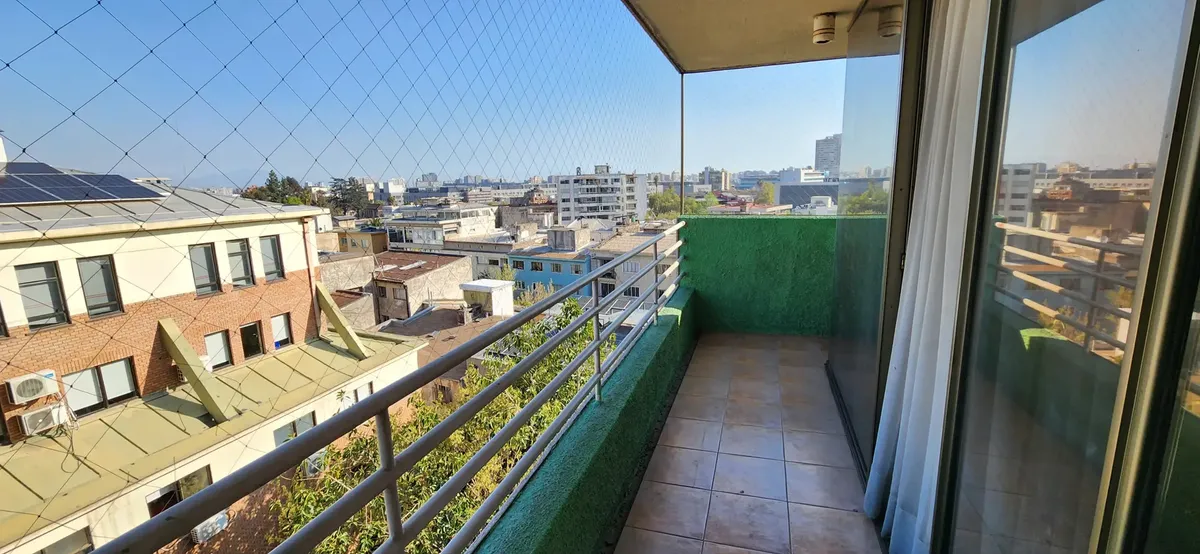 Imagen 4 de 17 de Excelente 2d/2b En Roman Díaz, A Metros De Av. Providencia