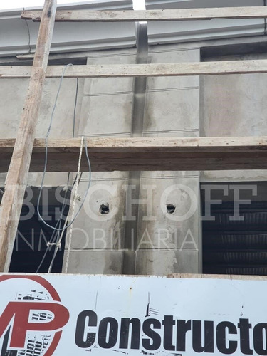 Imagen 18 de 21 de Local A Estrenar, Con Amplio Patio Propio, Sobre Avenida 3. Villa Gesell