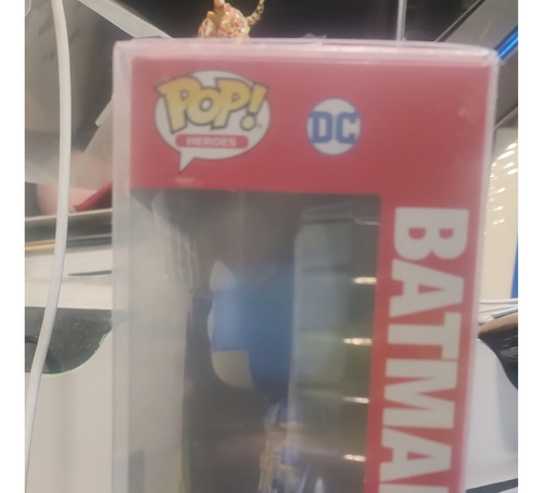 Batman Funko Pop Imperial Palace Azul Metálico Exclusivo (Reacondicionado)
