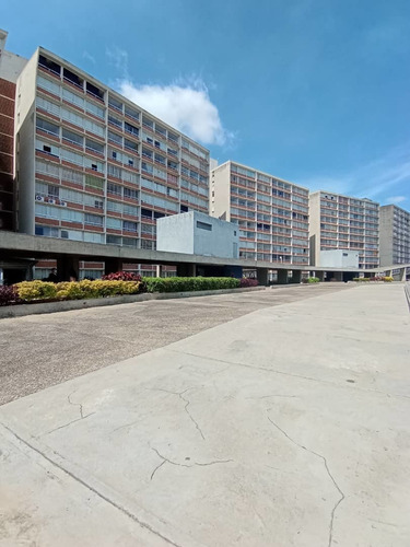 Imagen 2 de 17 de Vendo Apartamento 66.67m2 2h/2b/1p El Encantado 5561