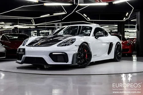 Porsche Gt4 Rs Weissach