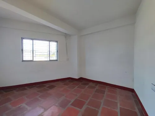 Local En Venta En El Llano. Cod V27790