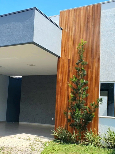 Casa Com Piscina 2 Quartos E Uma Suíte