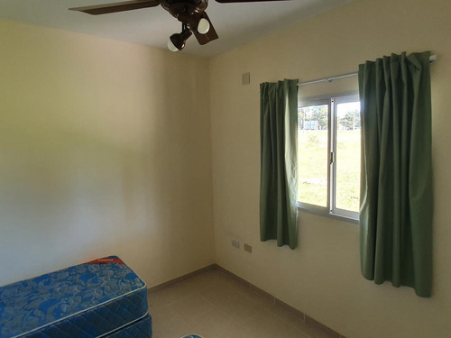 Imagen 16 de 30 de Casa De 3 Dormitorios A Estrenar, 2 Baños, Amplio Terreno De 1.040 En Barrio Las Tipas