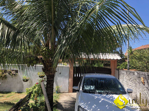 Imagem 6 de 15 de Se Encante Com Essa Bela Casa De Três Quartos Em Rua Residencial ! - 2234