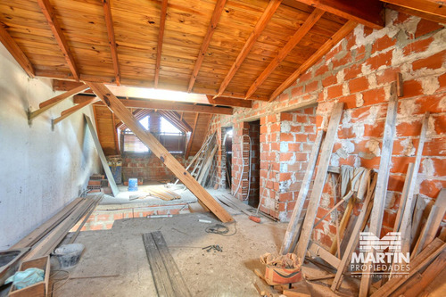 Casa En Venta En Martinez A Terminar. A Metros De Edison Y 7 Cuadras De Av Sata Fe.