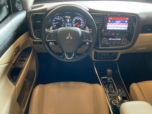 Mitsubishi Outlander 3.0 GT 4X4 V6 24V GASOLINA 4P AUTOMÁTICO