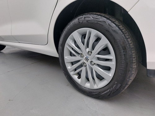 Fiat Cronos 1.3 FIREFLY FLEX DRIVE MANUAL