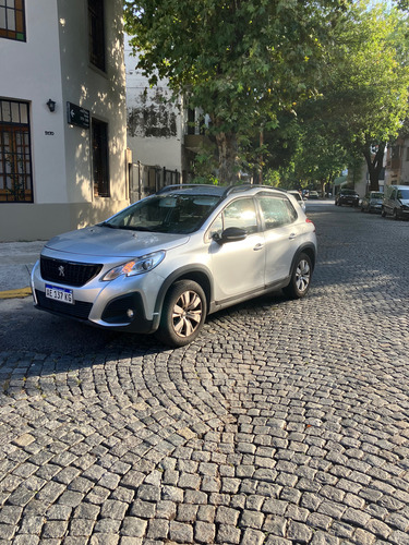 Peugeot 2008 1.6 Allure am20