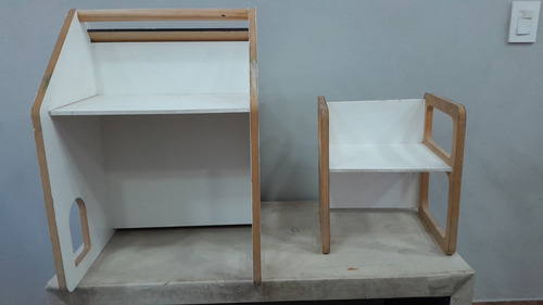 Escritorio Infantil Casita Montessori Con Silla. Blanco Lisa (Usado)