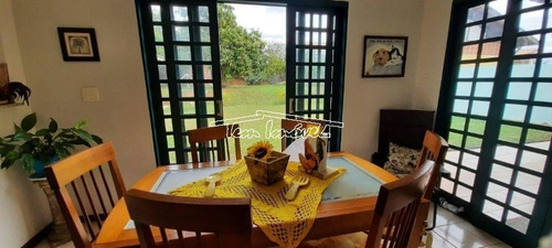 Imagem 11 de 30 de Chácara No Condomínio Green Ville I Em Boituva. 3 Dormitórios, Quiosque E Quintal Gramado. - Ch00615 - 70263655