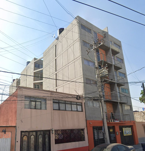Remato Departamento En Fundidora De Monterrey, Peñon De Los Baños