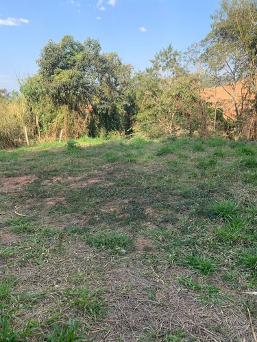 Imagem 2 de 9 de Terreno Condomínio Fechado - Fácil Acesso, Ótima Topográfia.