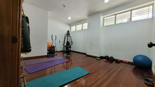 Apartamento En Venta En La Alta Florida, Municipio Libertador