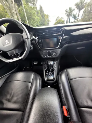 Peugeot 301 Allure