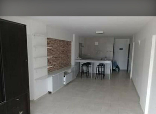 Imagen 7 de 11 de Venta De Departamento De Un Ambientes Y Medio Con Balcón Saliente.