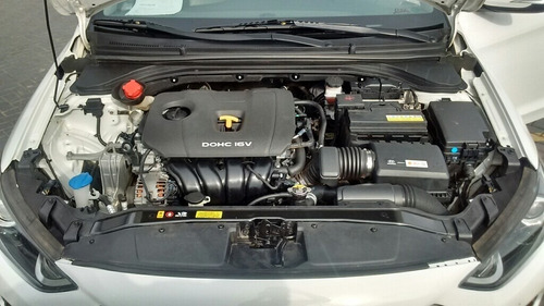 Hyundai Elantra 2016/2017 7f40