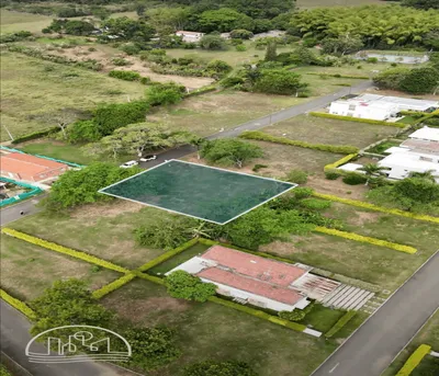 Lote y casalote en venta