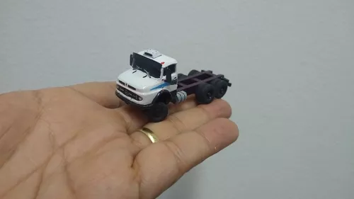 ENCOMENDA: Miniatura de caminhão MB 1518 / 1113 Muriçoca - Charmosa  Miniaturas 